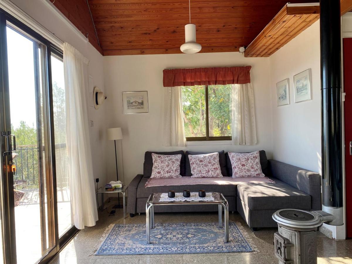 Philip'S Holiday House 네오 초리오 외부 사진