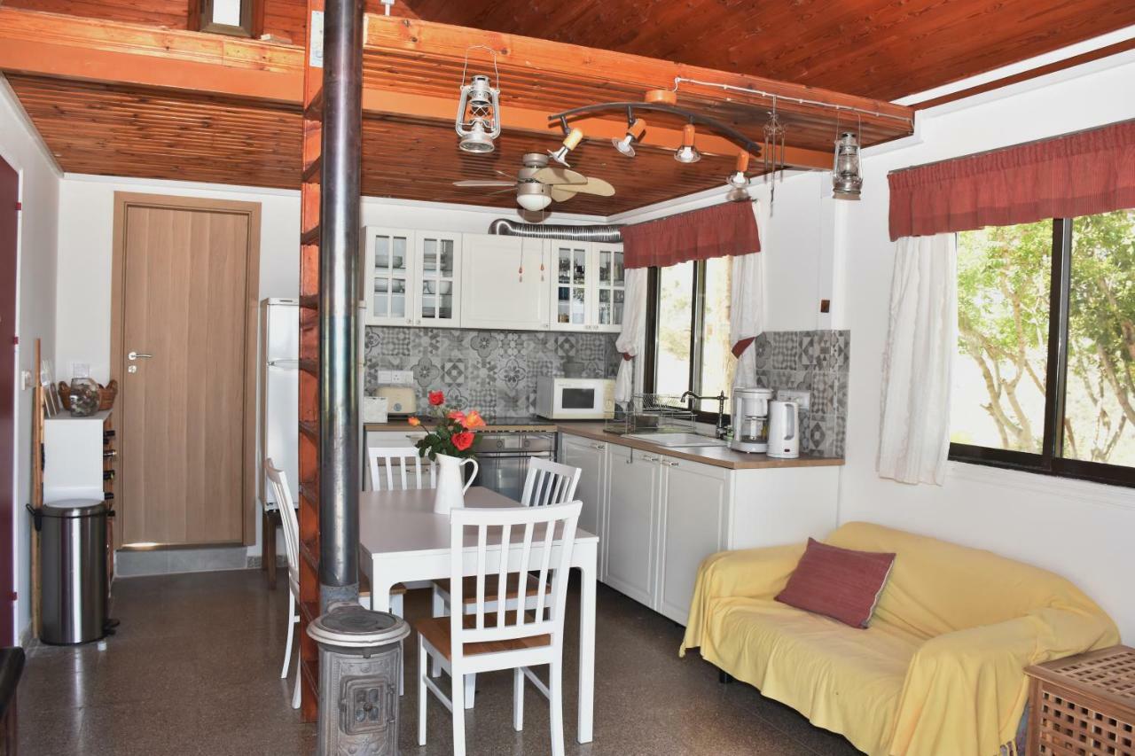 Philip'S Holiday House 네오 초리오 외부 사진